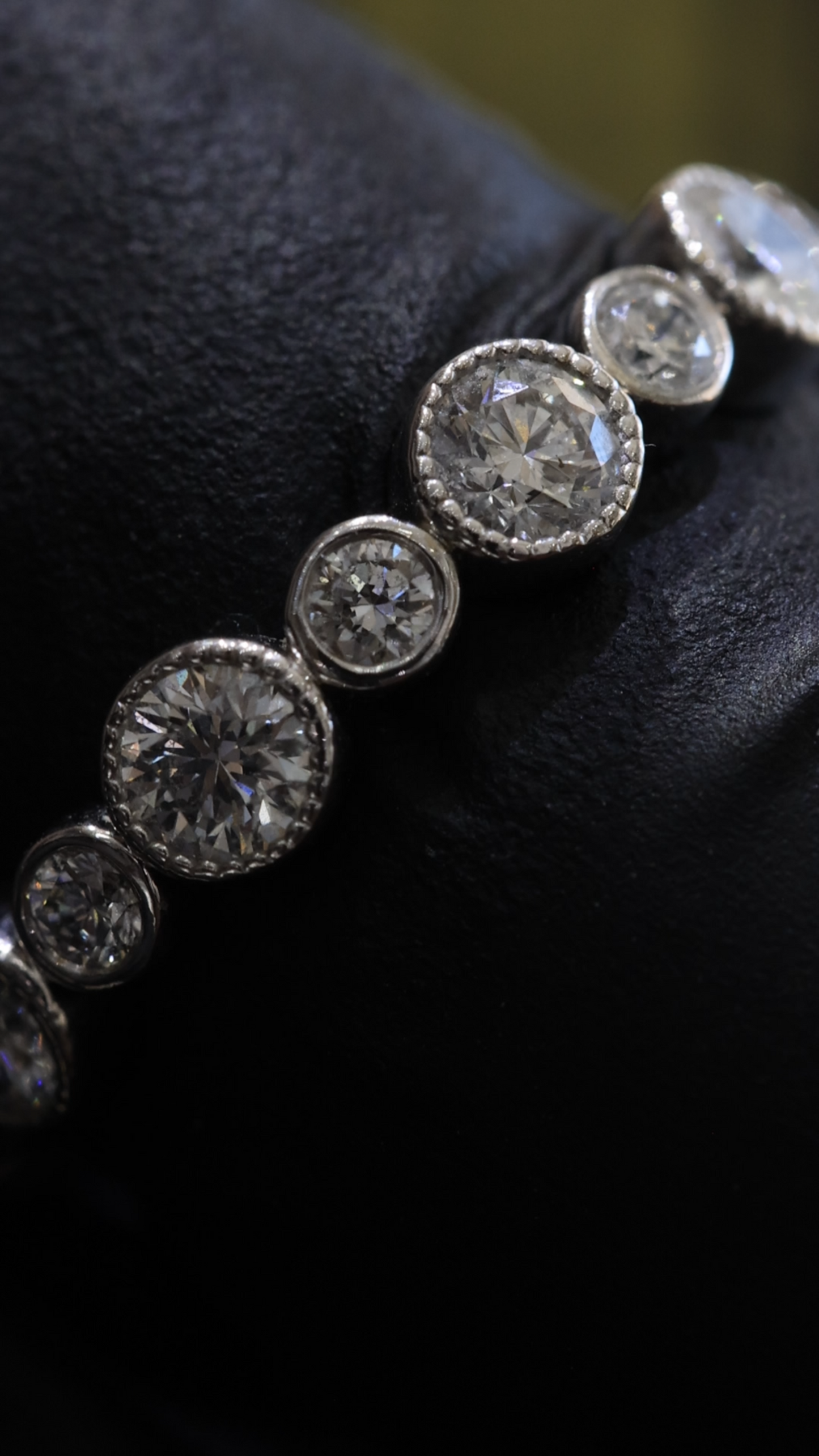 Alternating Bezel Round Diamond Eternity Band in 14K White Gold | 1.30 CT