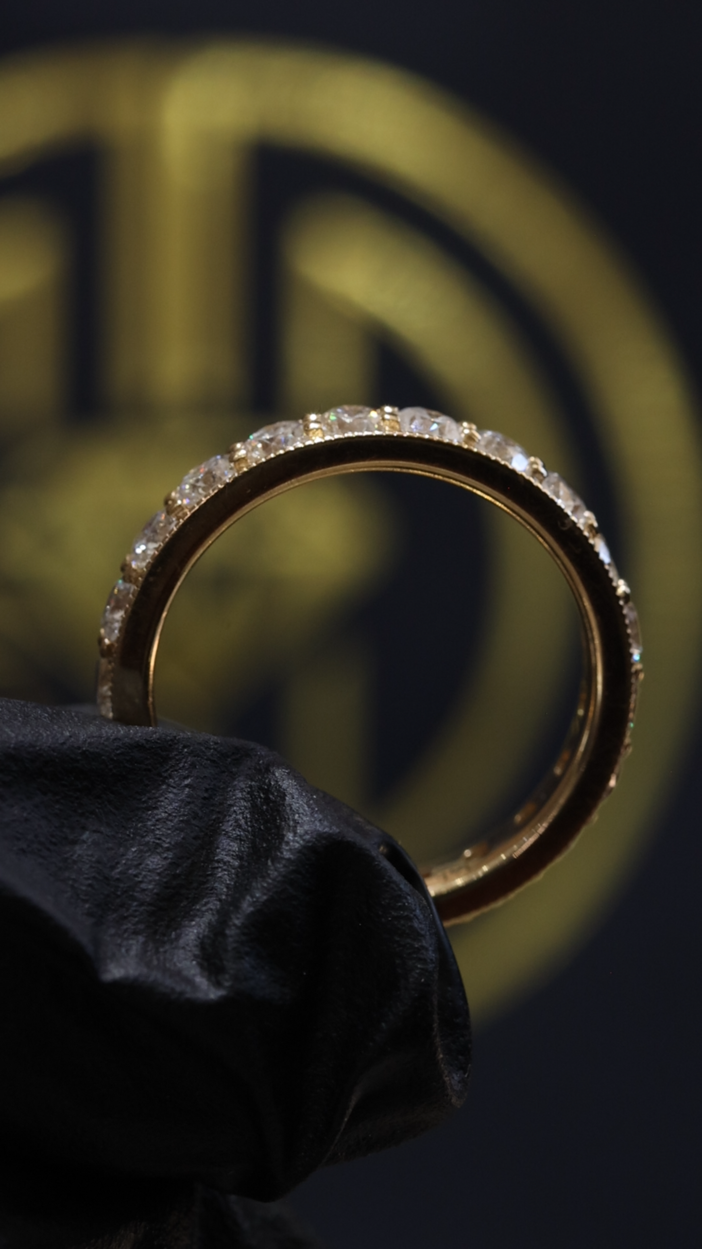 Round Diamond Eternity Band in 14K Yellow Gold milgrain edge | 1.60 CT