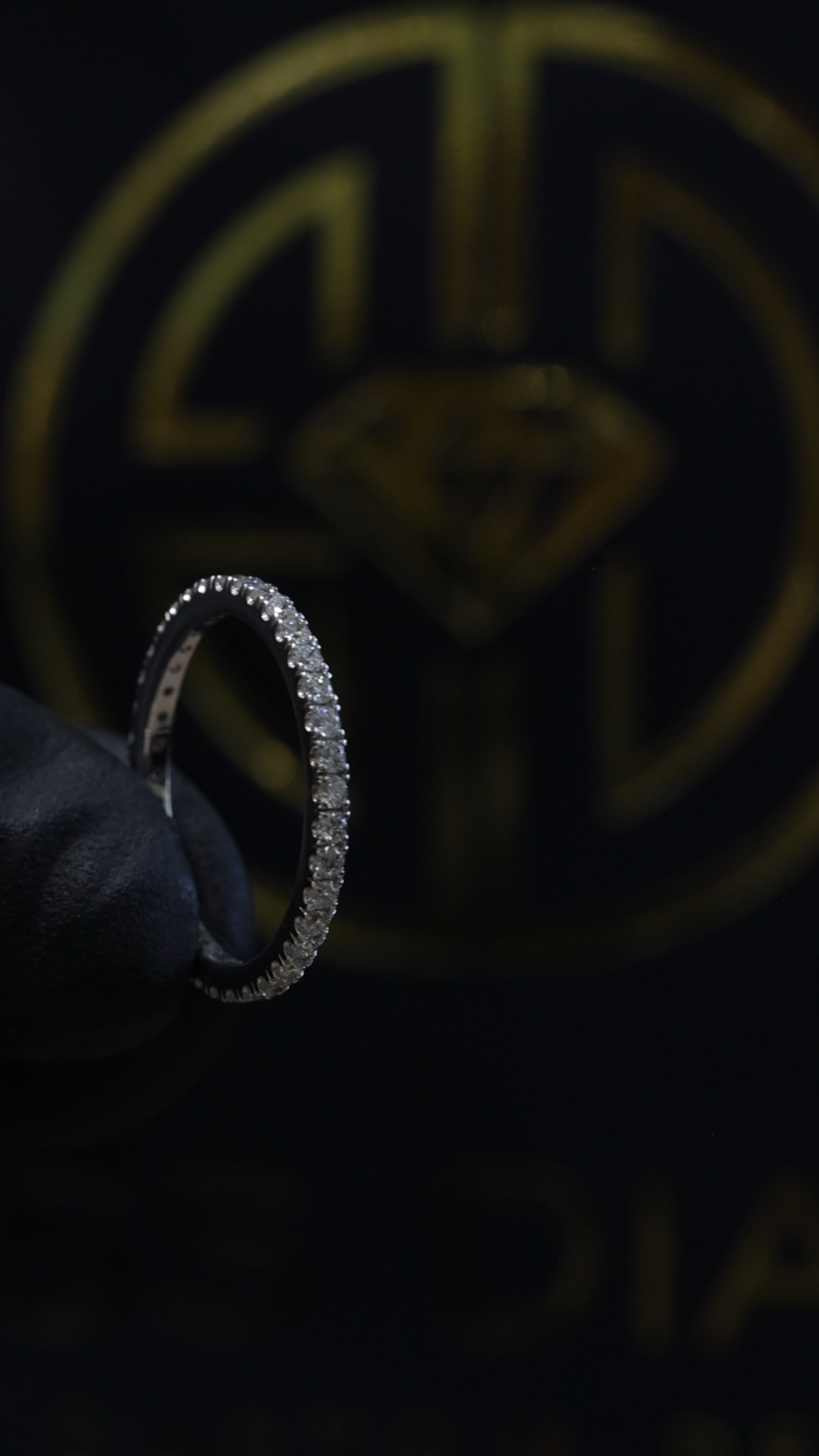 Diamond Eternity Band in 14K White Gold (G/H SI)