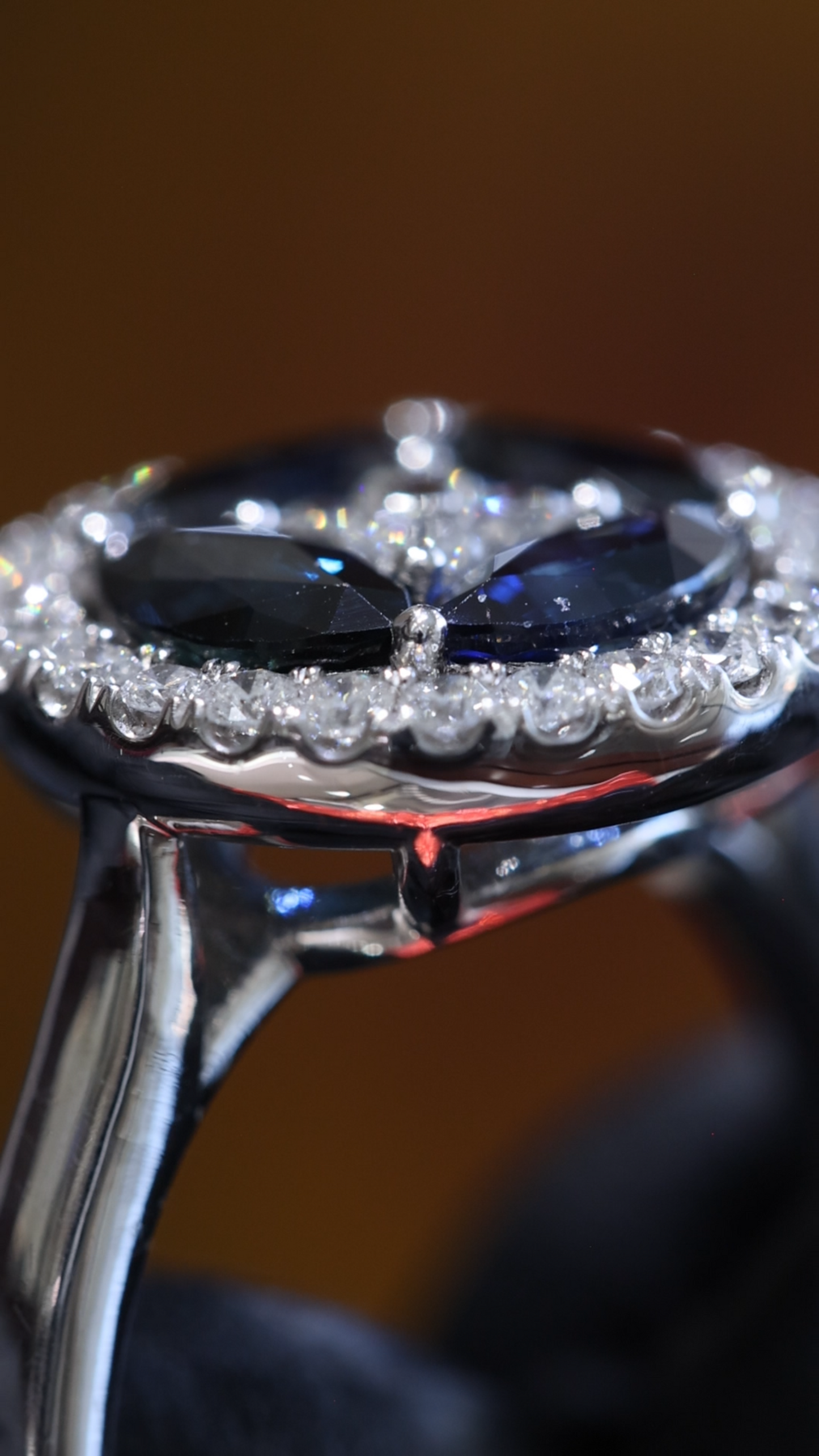 Natural Blue Sapphire & Diamond Halo Ring – 3.35 TCW